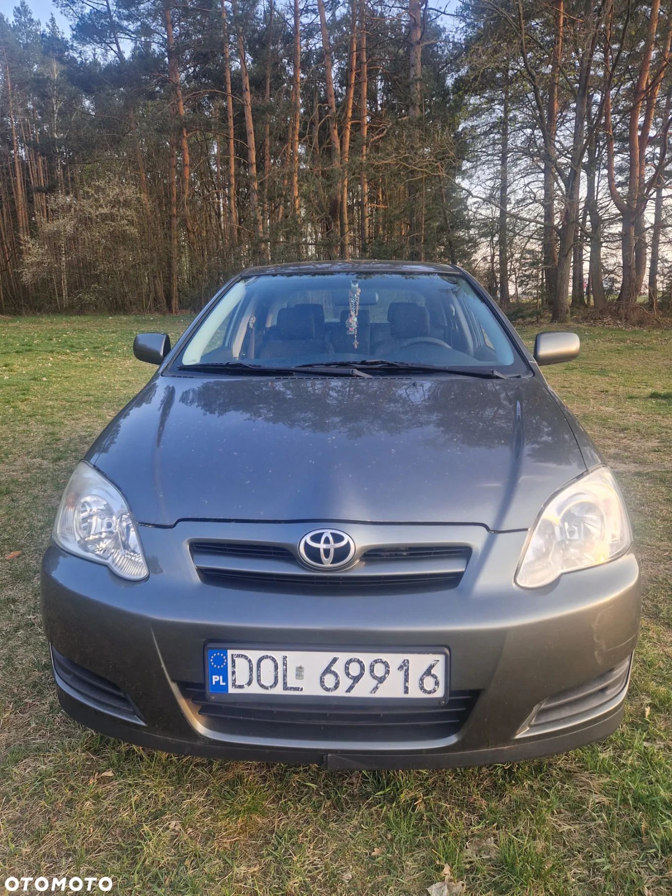 Toyota Corolla - 1