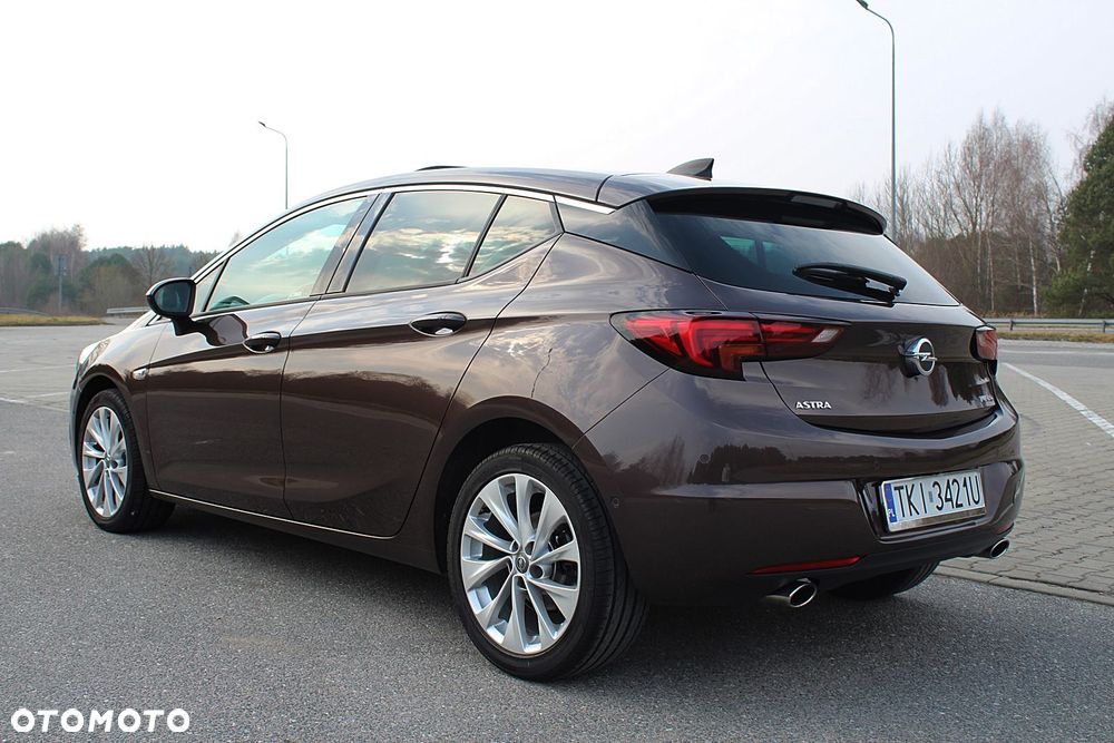 Opel Astra 1.6 T GPF Dynamic S&S - 12
