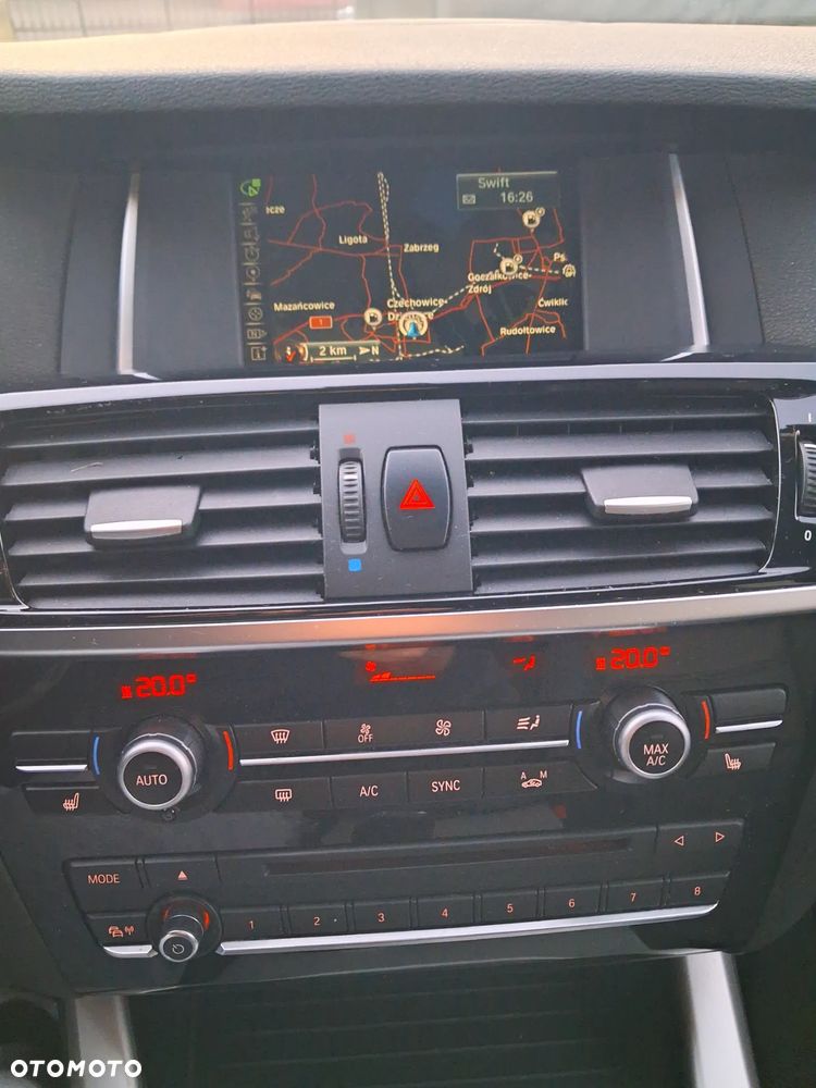 BMW X3 xDrive20d - 9