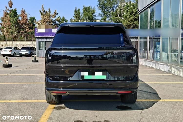 ZEEKR 9X AWD Ultra - 6