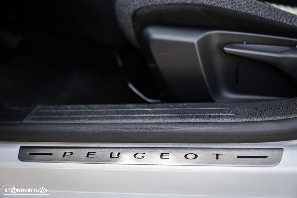 Peugeot 208 PureTech 75 Active - 25