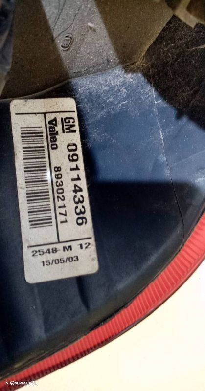 Farolim esquerdo OPEL Corsa C - 2