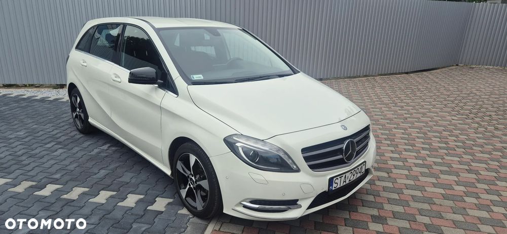 Mercedes-Benz Klasa B 180 - 1