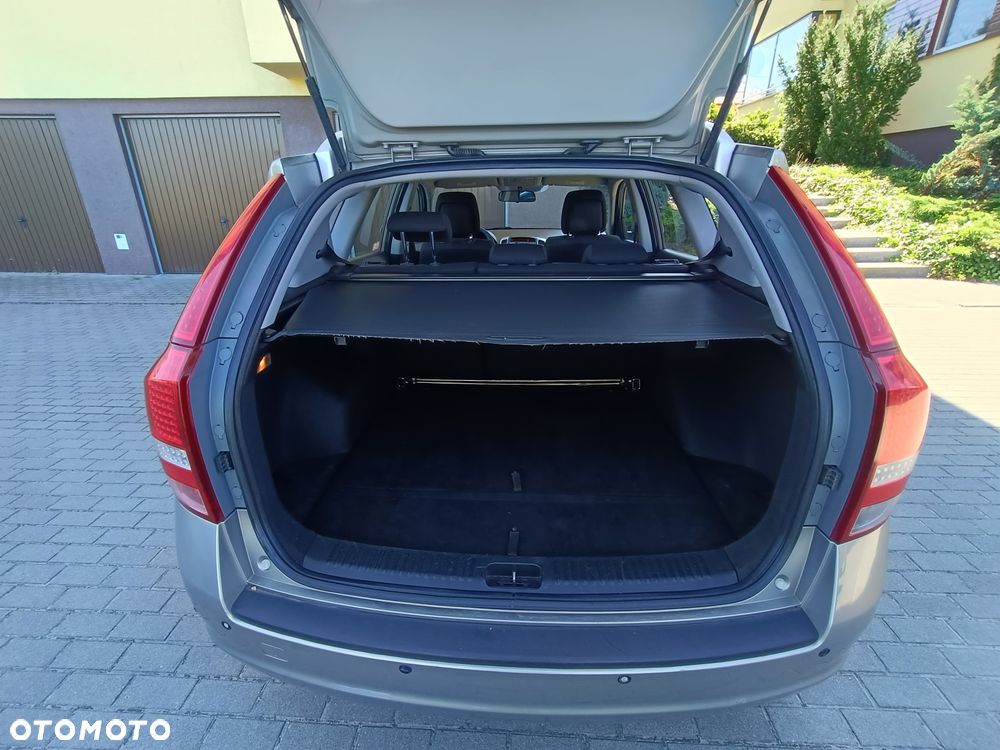 Kia Ceed - 6