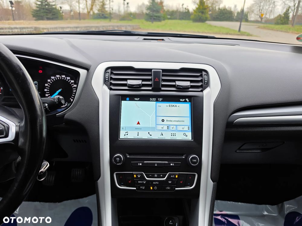 Ford Mondeo 2.0 TDCi Titanium - 32