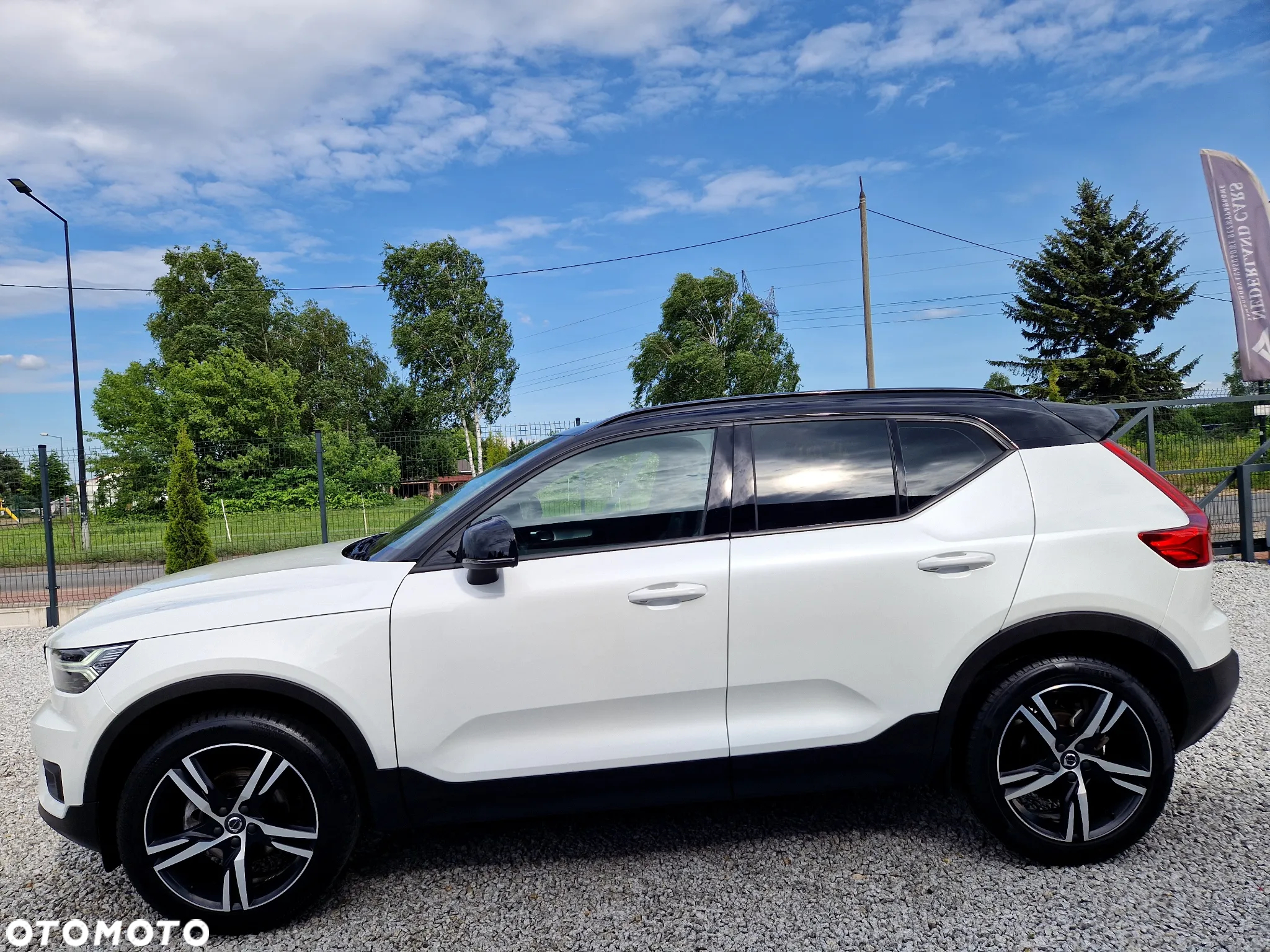 Volvo XC 40 T3 R-Design - 31