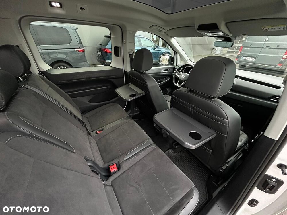 Volkswagen Caddy 1.5 TSI Style DSG - 8