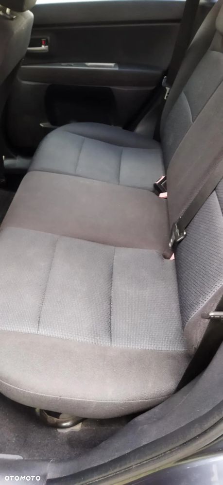 Mazda 2 - 12