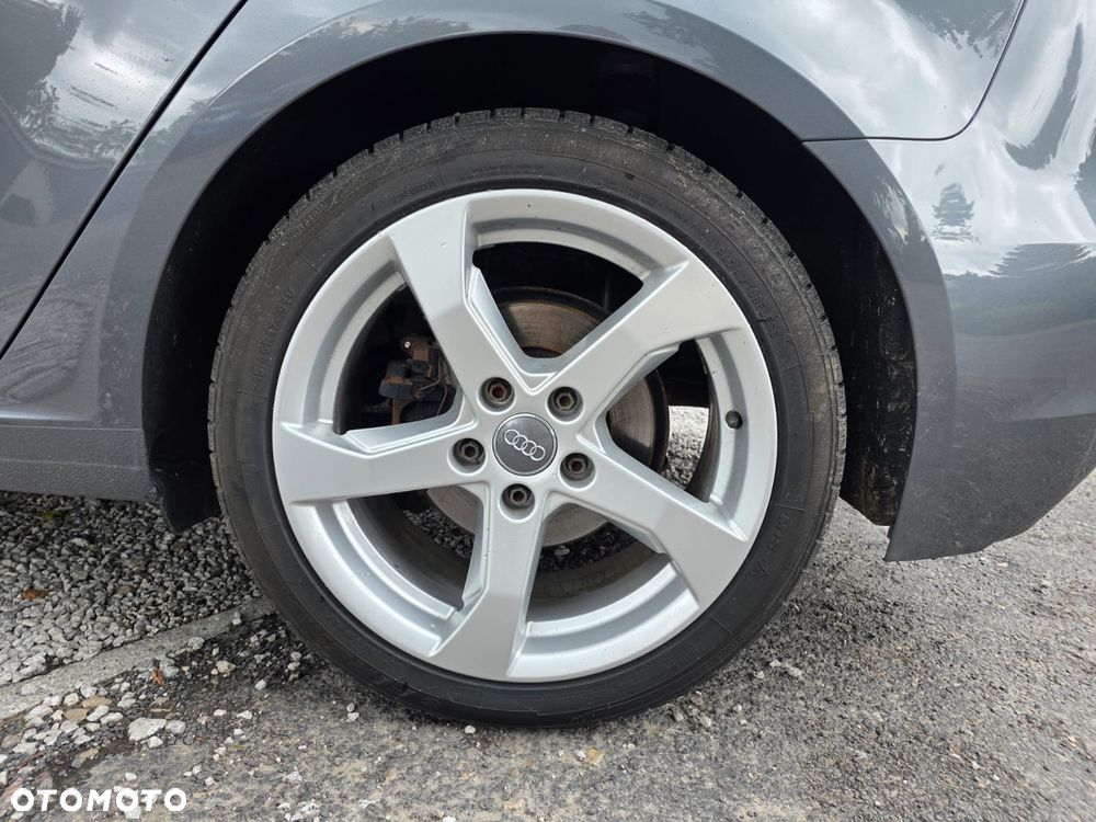 Audi A3 Sportback 1.5 TFSI cylinder on demand S tronic - 23