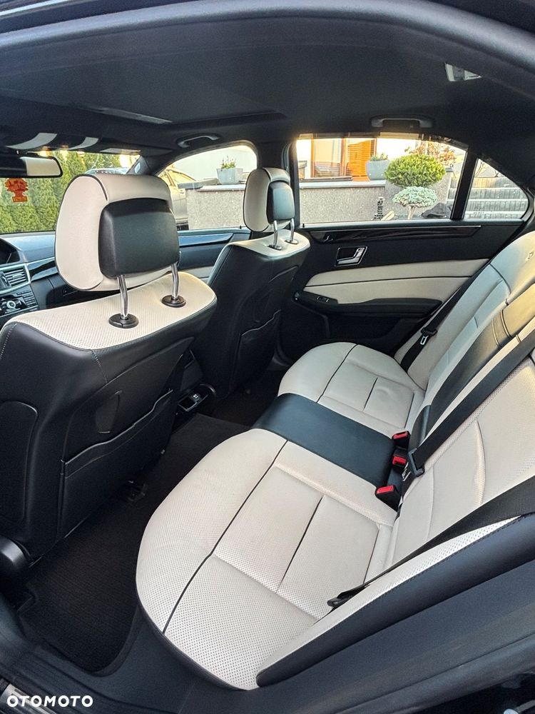Mercedes-Benz Klasa E 350 CDI BlueEff Avantgarde - 25