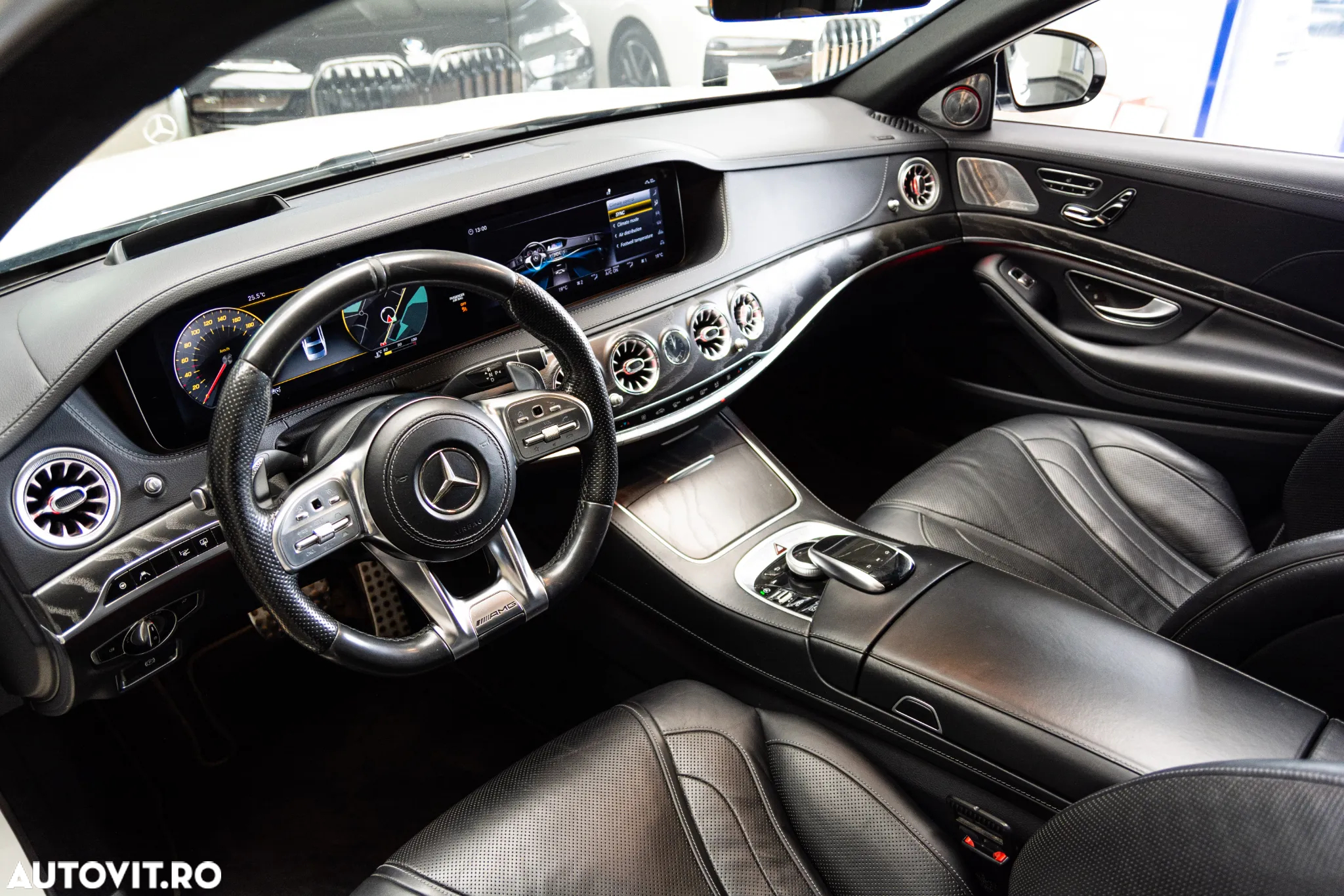 Mercedes-Benz S 350 d 4MATIC Long Aut - 31