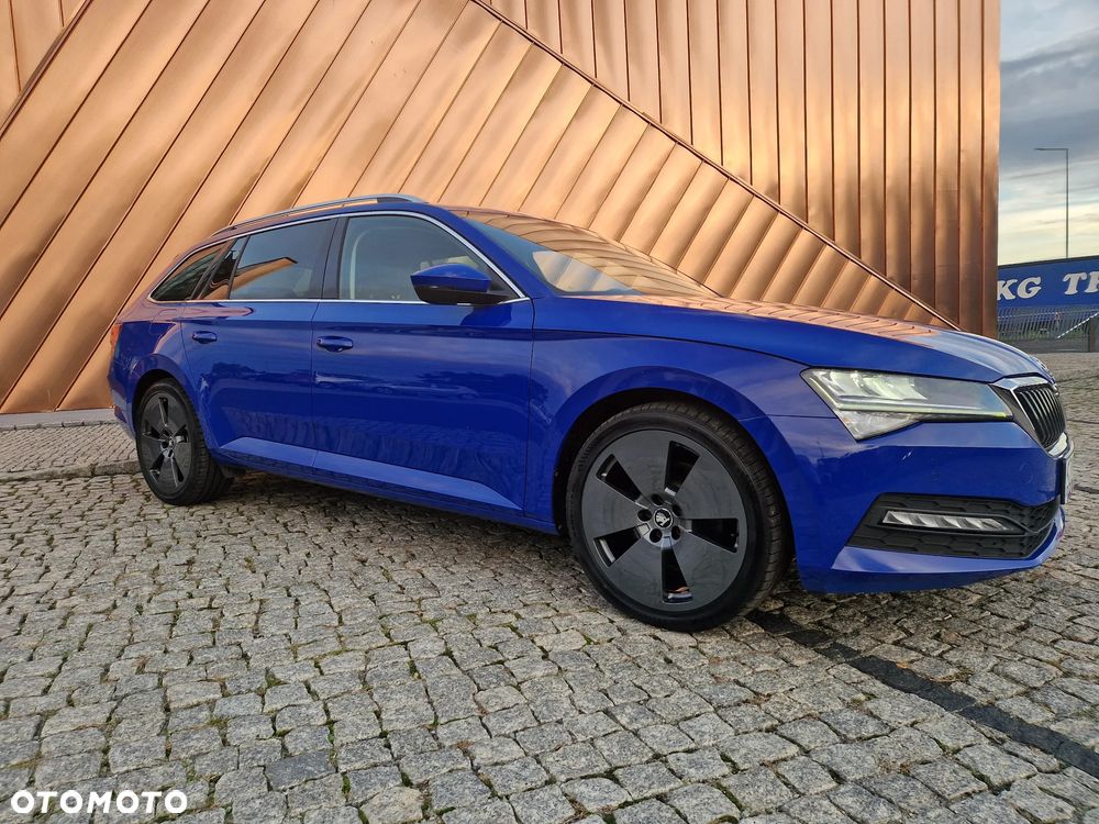 Skoda Superb 2.0 TDI Ambition DSG7 - 6