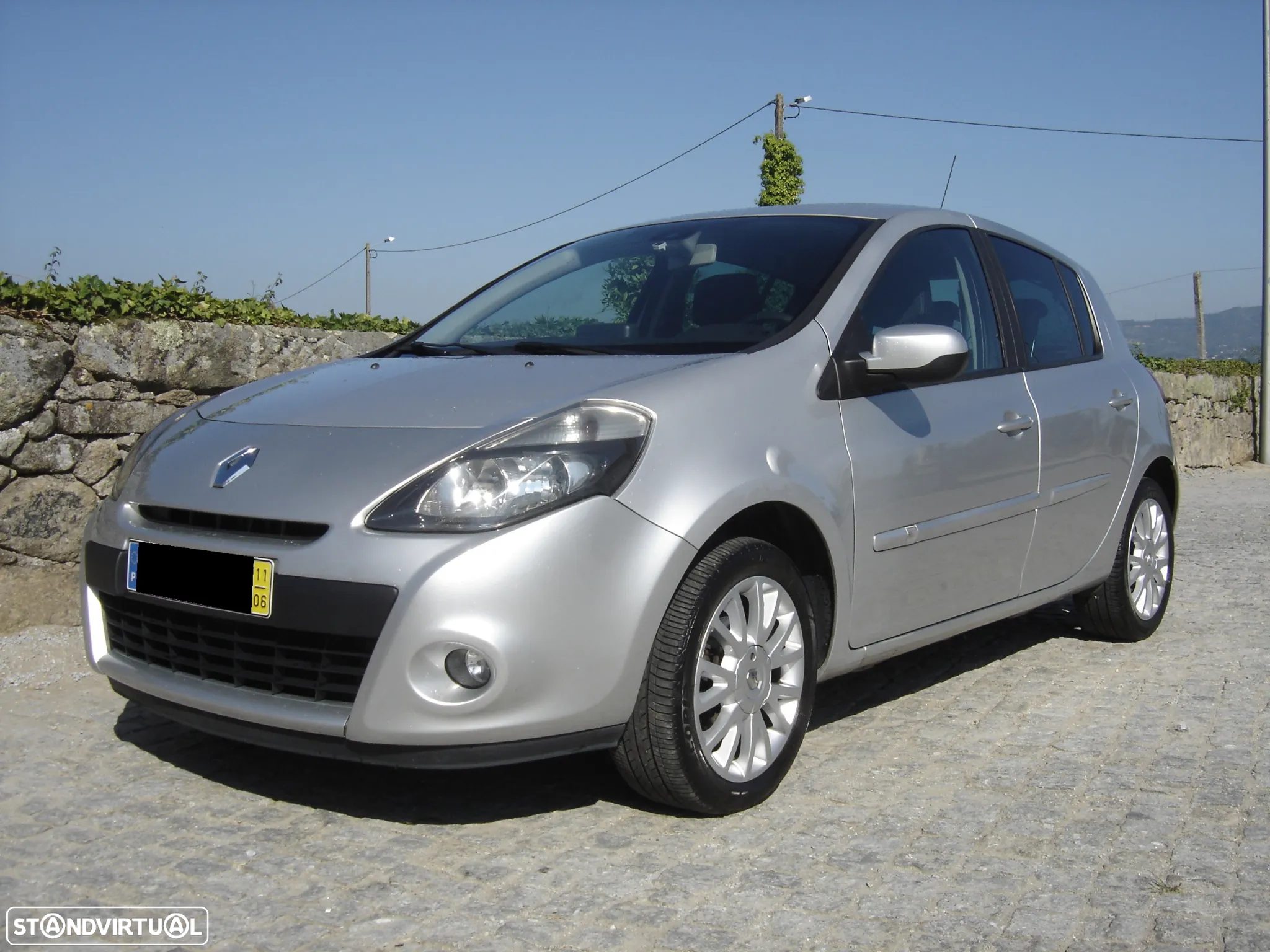 Renault Clio 1.5 dCi Dynamique S - 3