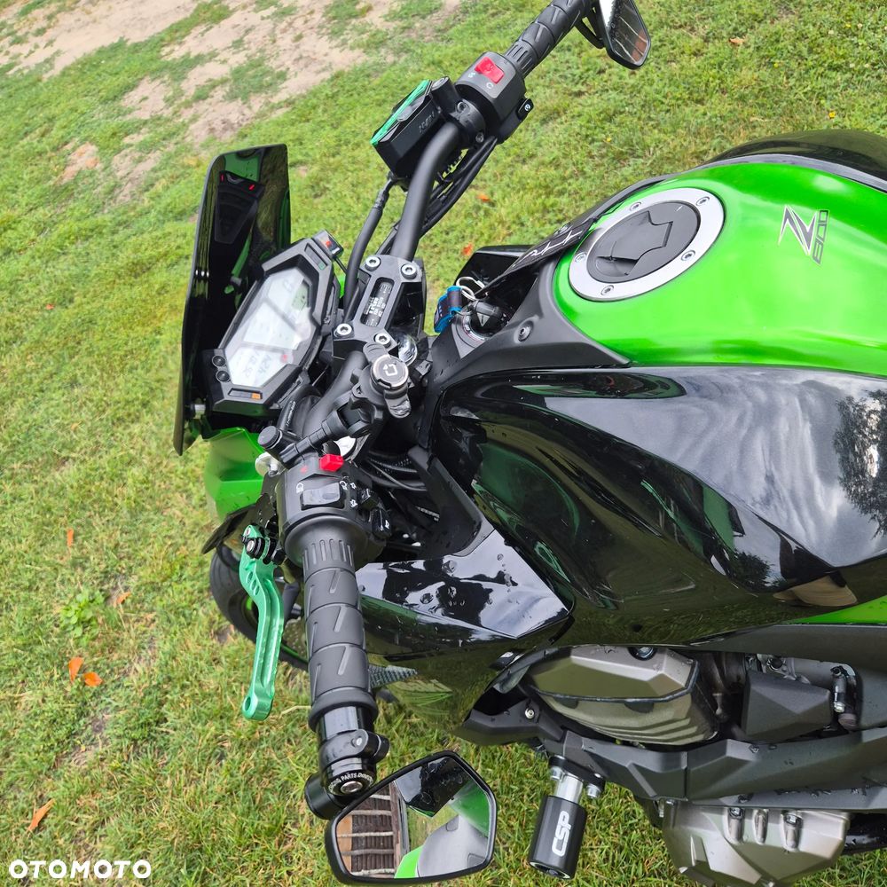 Kawasaki Z - 11