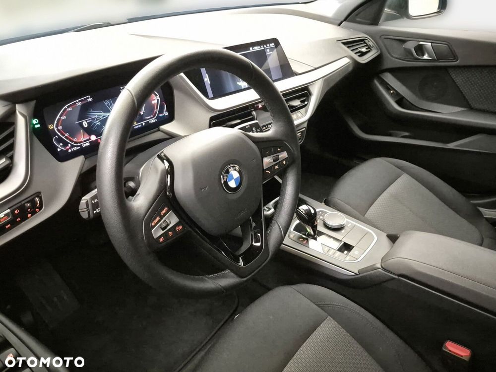 BMW Seria 1 118i Advantage - 10