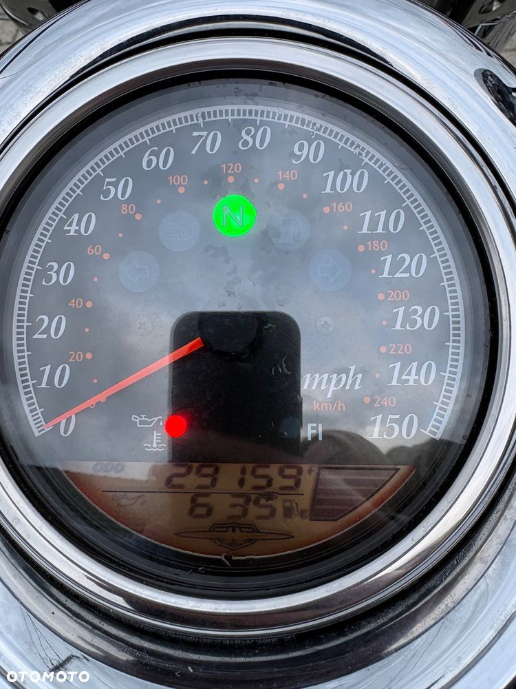 Suzuki Boulevard - 3
