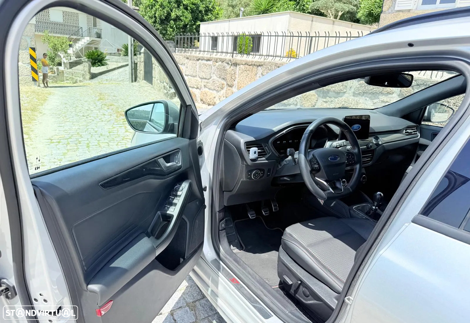 Ford Focus SW 1.0 EcoBoost MHEV ST-Line - 17