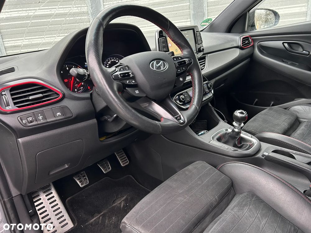 Hyundai i30 N - 12