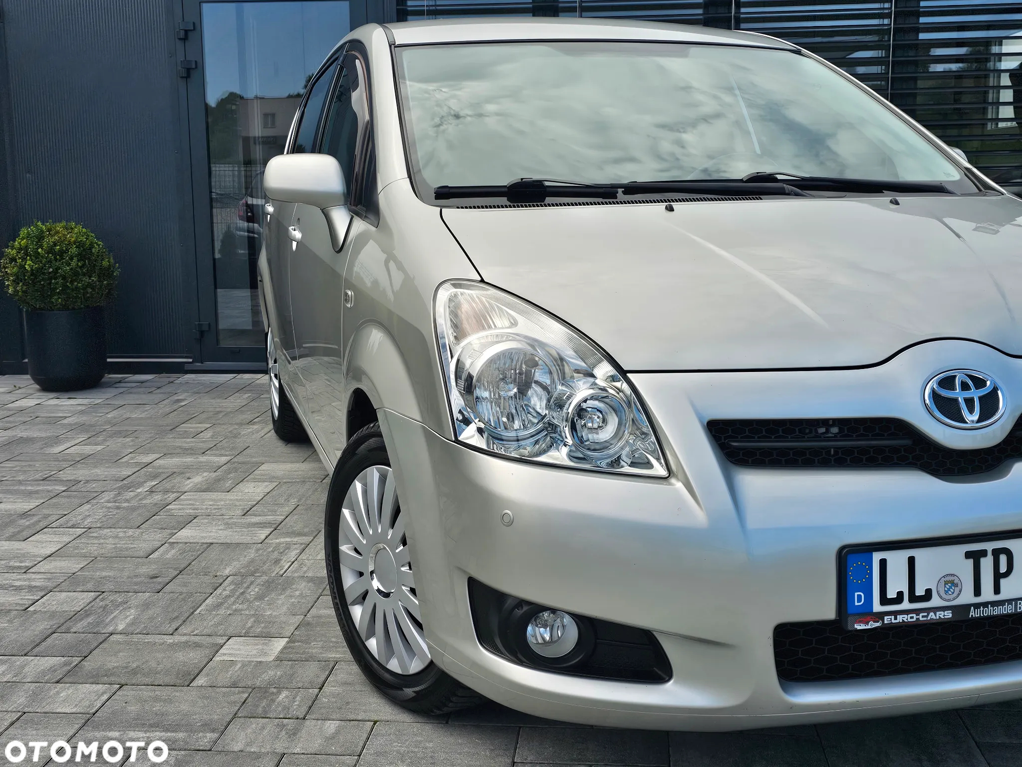 Toyota Corolla Verso 1.8 Sol - 13