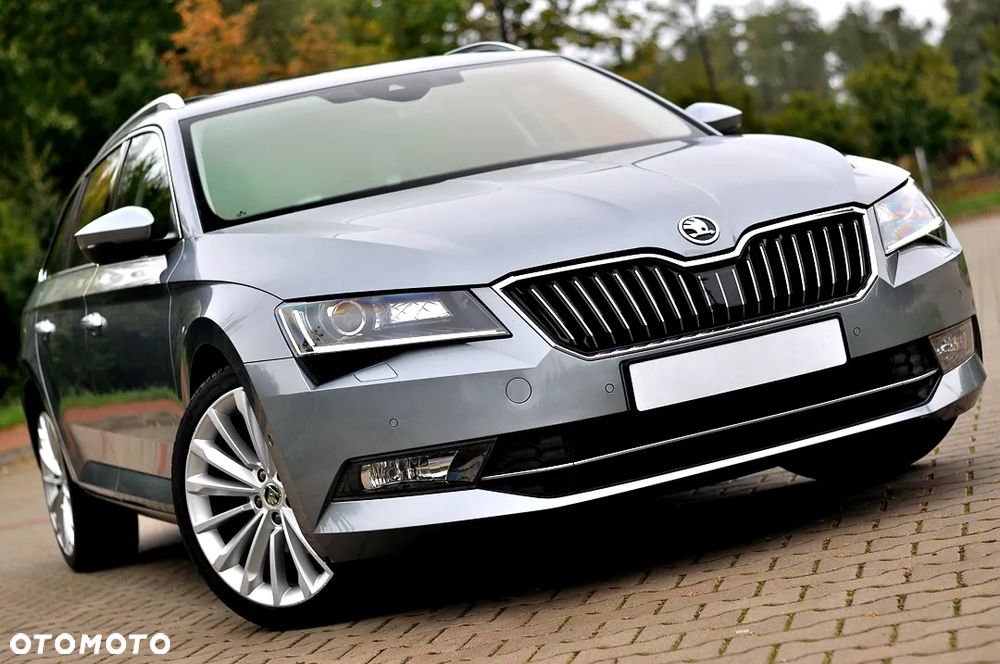 Skoda Superb 2.0 TDI Style DSG - 1