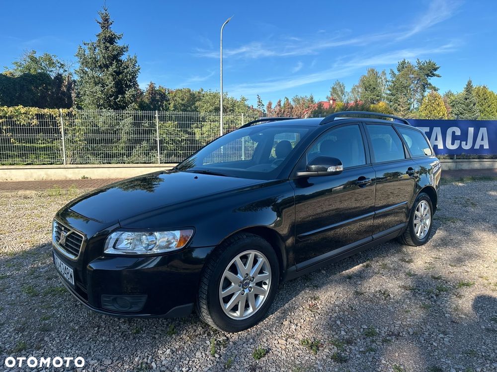 Volvo V50 2.0D DPF Kinetic - 1