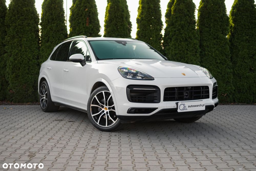 Porsche Cayenne - 4
