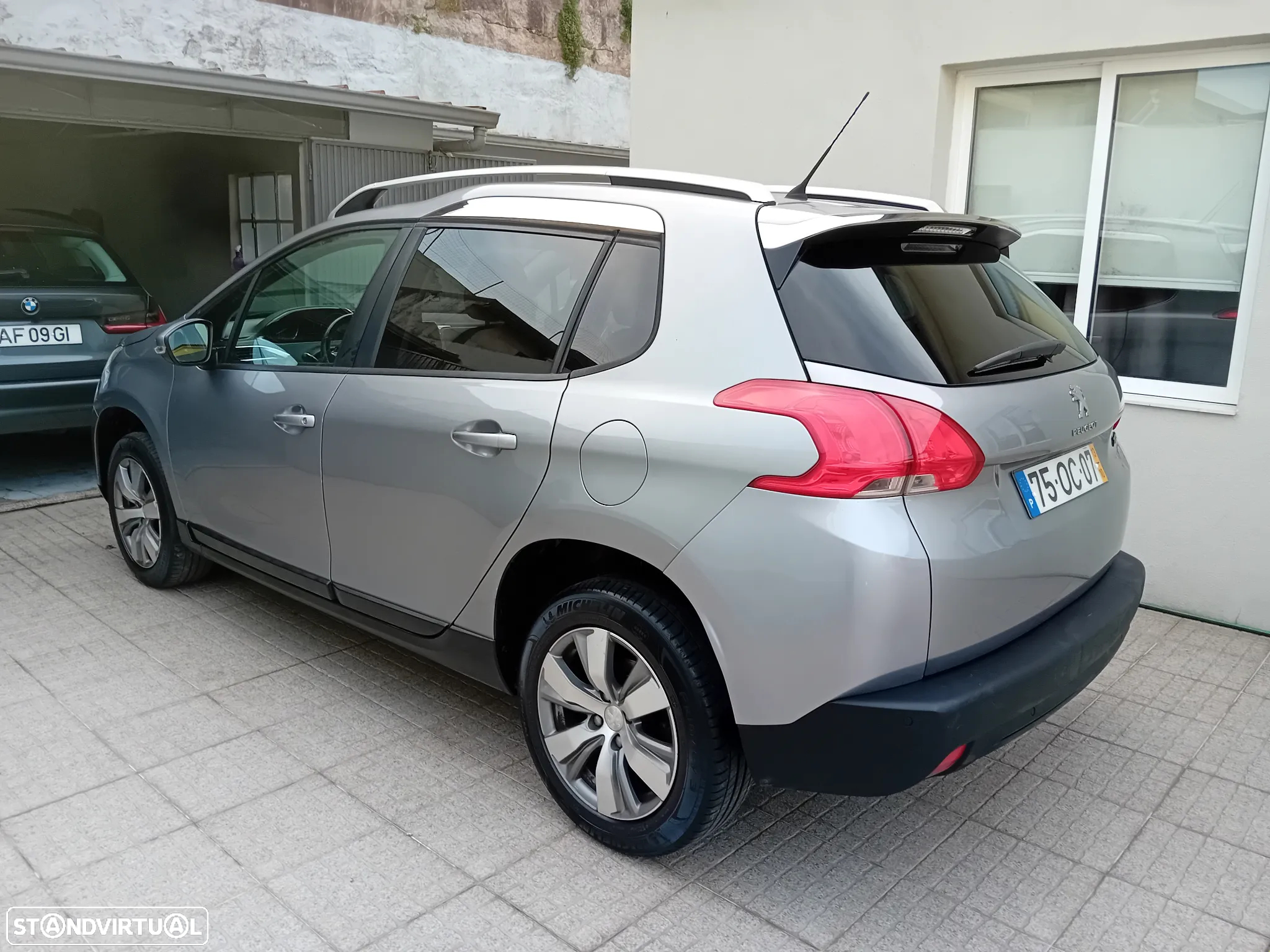 Peugeot 2008 1.4 HDi Active - 24