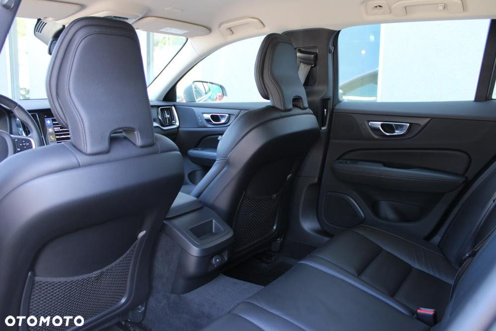 Volvo V60 - 11