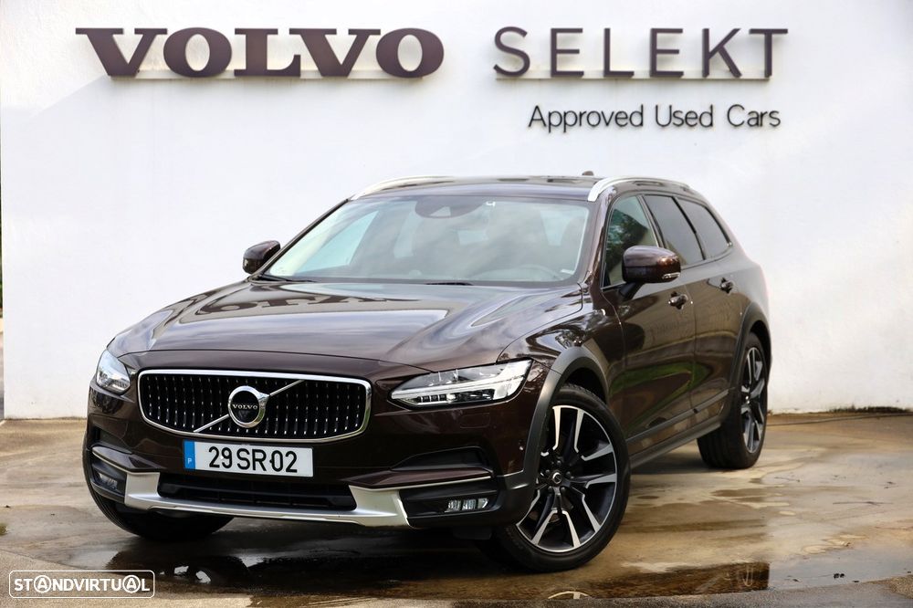 Volvo V90 Cross Country 2.0 D4 Pro AWD Geartronic - 20