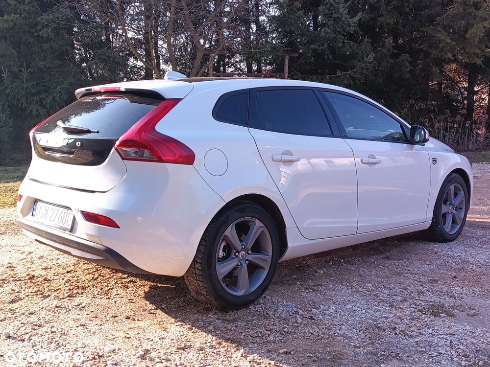 Volvo V40 D2 Kinetic - 6