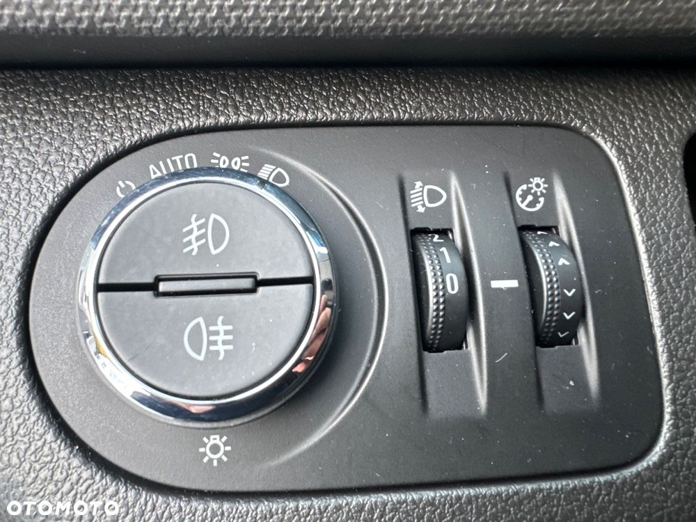 Opel Meriva 1.4 150 Jahre - 35