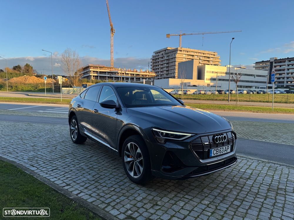 Audi e-tron 55 quattro S line - 33