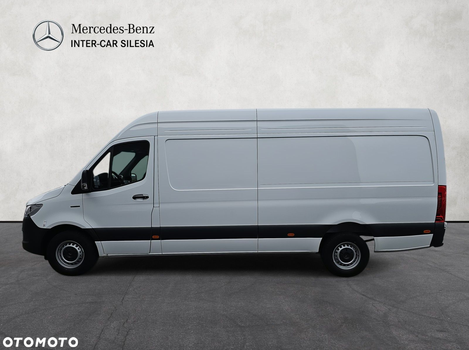 Mercedes-Benz Sprinter 320 e - 8