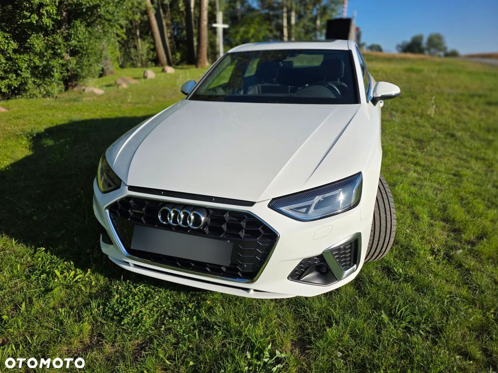 Audi A4 Limousine - 2