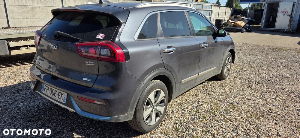 Kia Niro 1.6 GDI Plug-in Hybrid L - 12