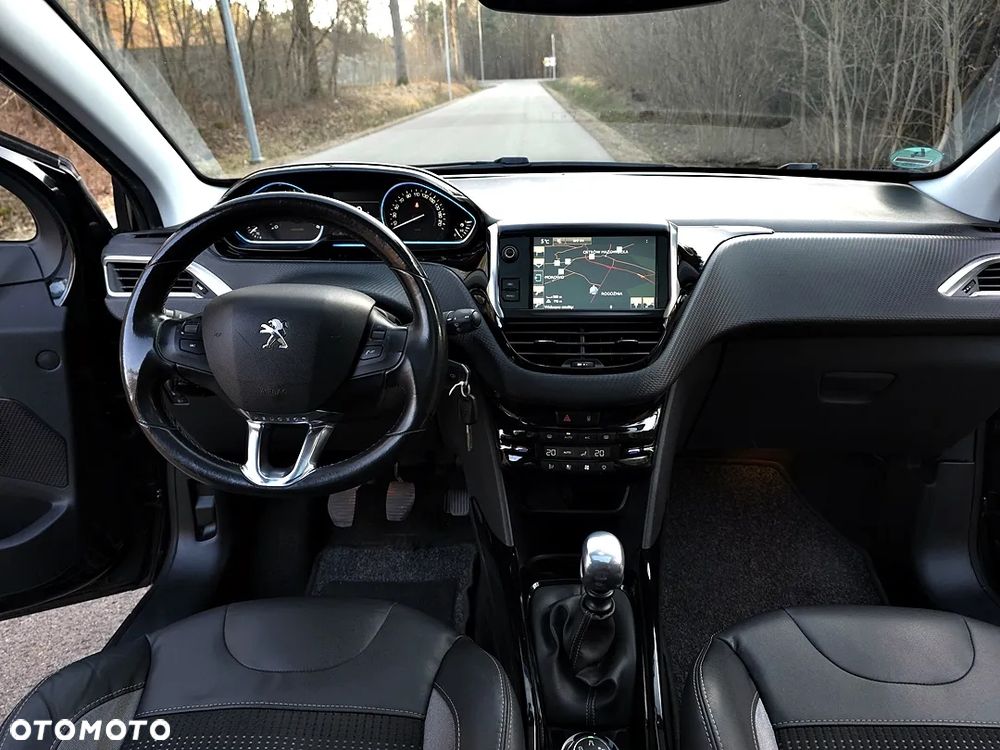 Peugeot 2008 BlueHDi FAP 120 STOP & START Allure - 25