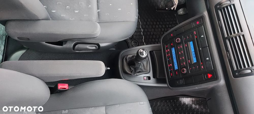 Volkswagen Sharan 1.9 TDI Trendline - 30