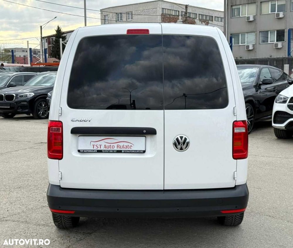 Volkswagen CADDY - 7