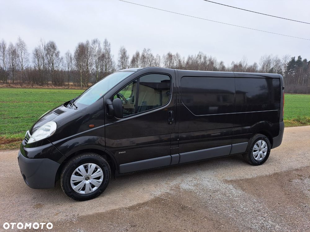 Opel Vivaro - 1