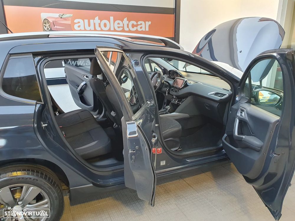 Peugeot 2008 1.2 PureTech Style EAT6 - 15