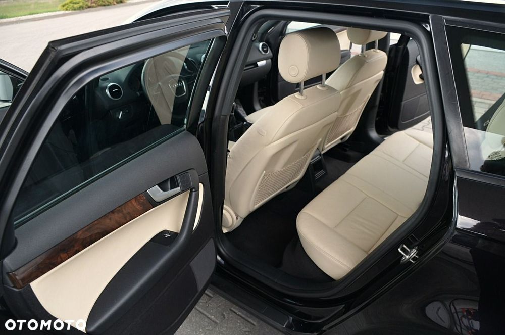 Audi A3 Sportback - 17