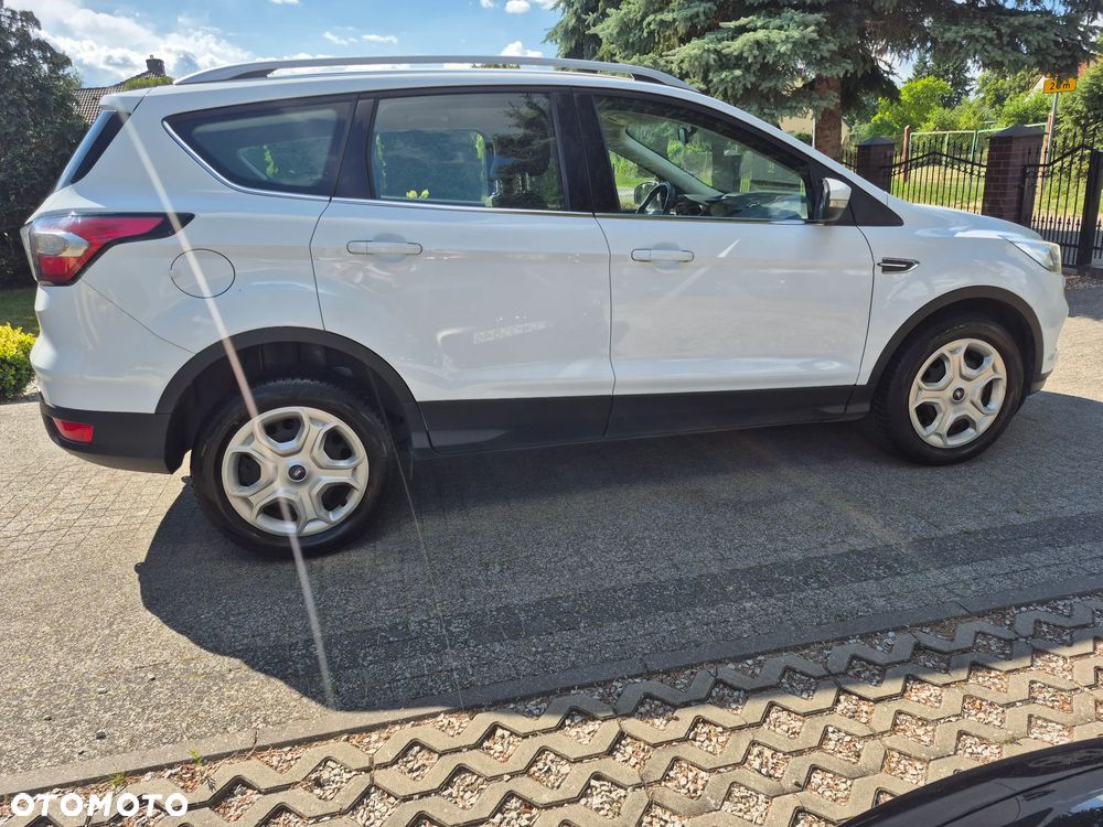 Ford Kuga 1.5 TDCi 2x4 Cool & Connect - 8