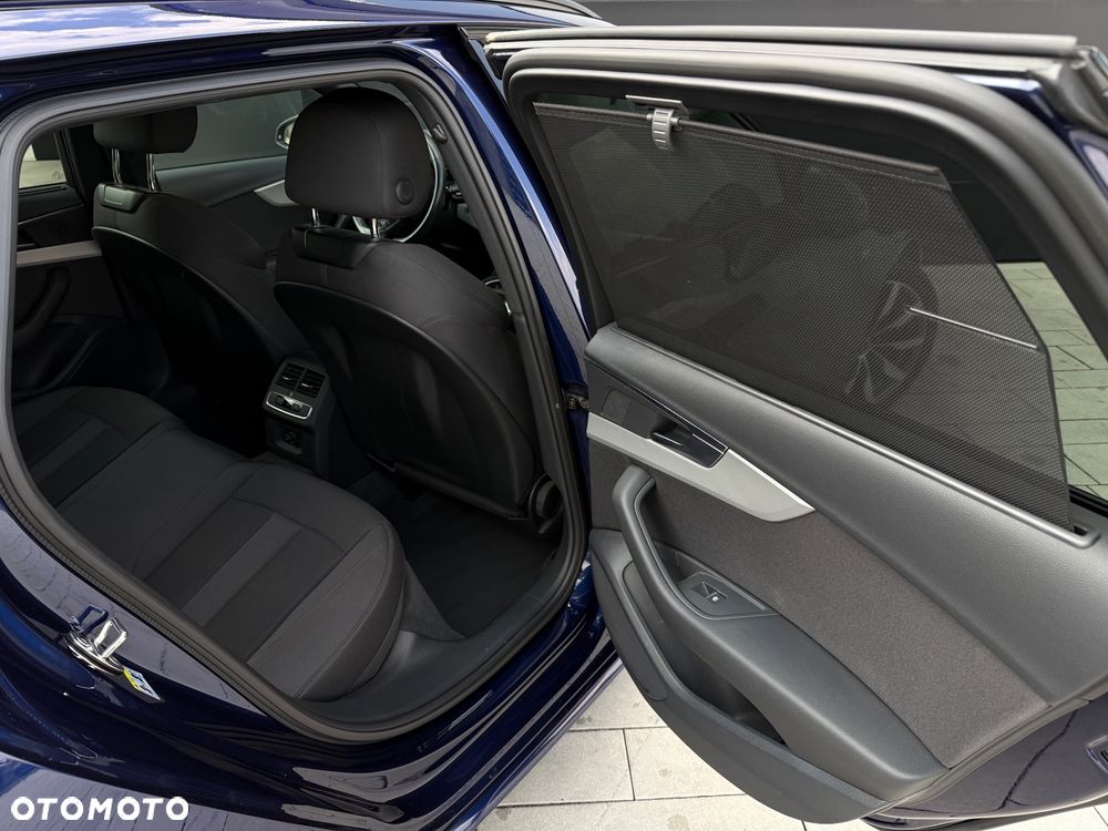 Audi A4 Avant 40 TDI quattro S tronic S line - 8