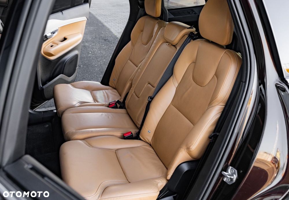 Volvo XC 90 D5 AWD Inscription 7os - 15