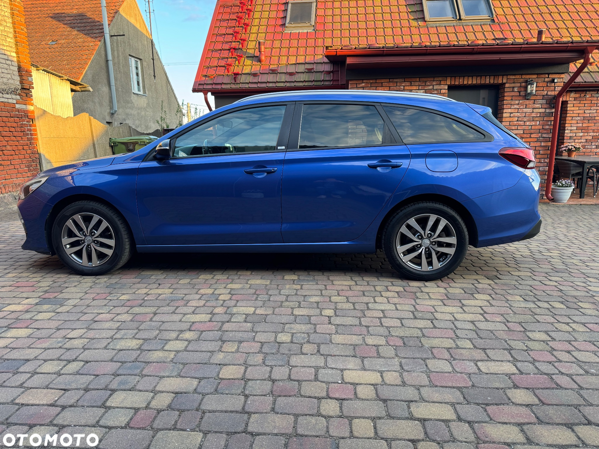 Hyundai i30 1.4 Passion - 4