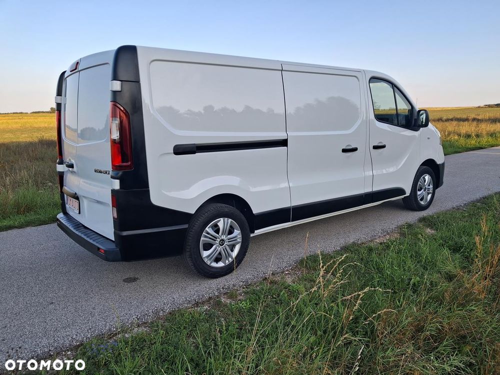Renault Trafic - 13
