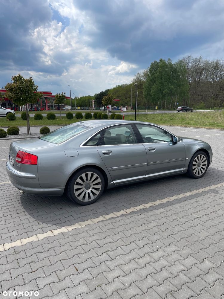 Audi A8 4.2 TDI Quattro - 6