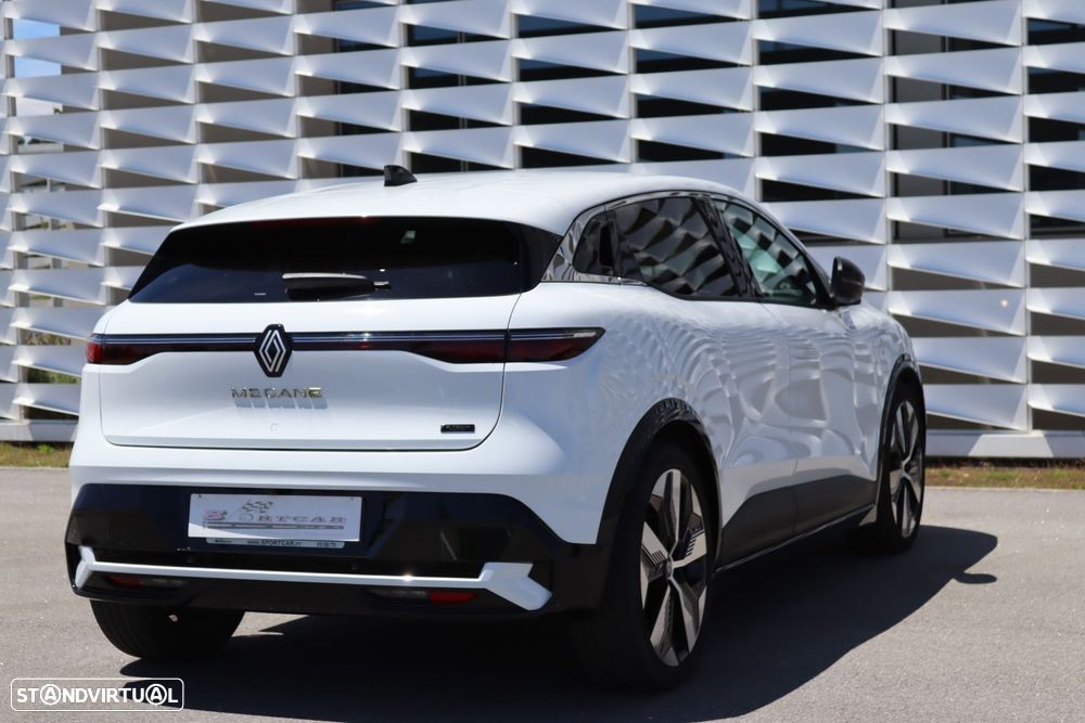 Renault Mégane E-Tech - 7