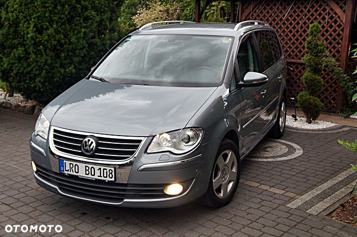 Volkswagen Touran 1.4 TSI DSG Highline - 1