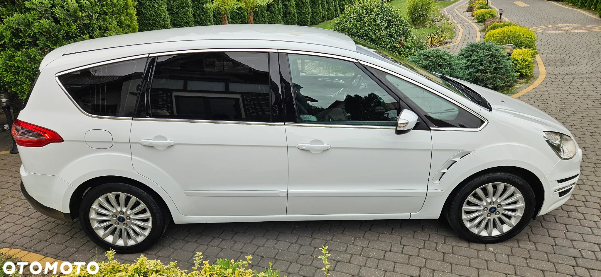 Ford S-Max 2.0 TDCi DPF Titanium - 6